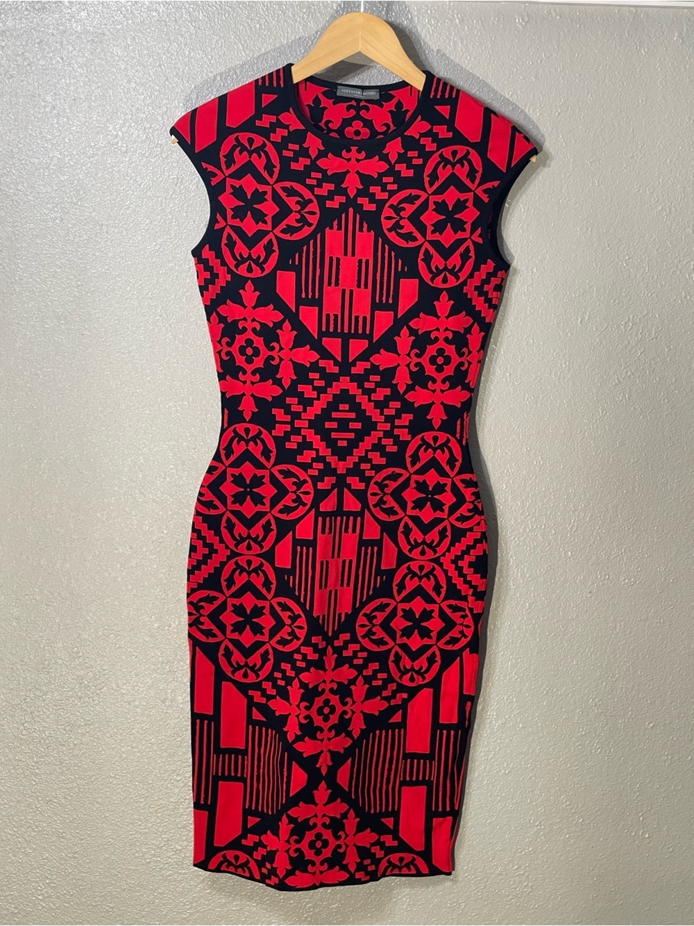 Alexander McQueen Red Black Jacquard Knit Sheath Dress - Size S - W/COA